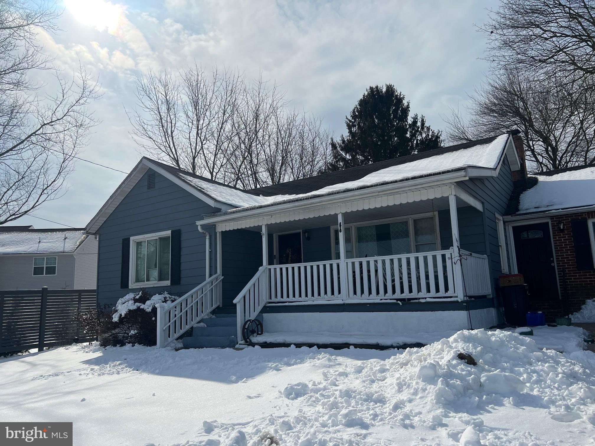 WINDSOR - Residential