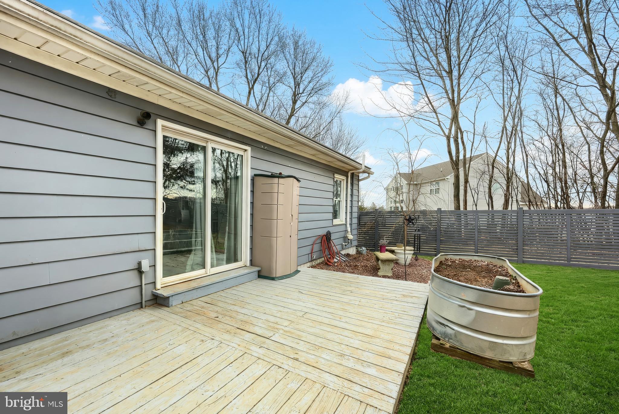 WINDSOR - Residential