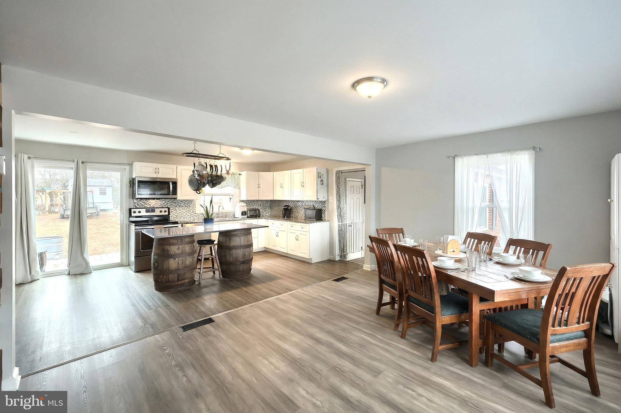 WINDSOR - Residential