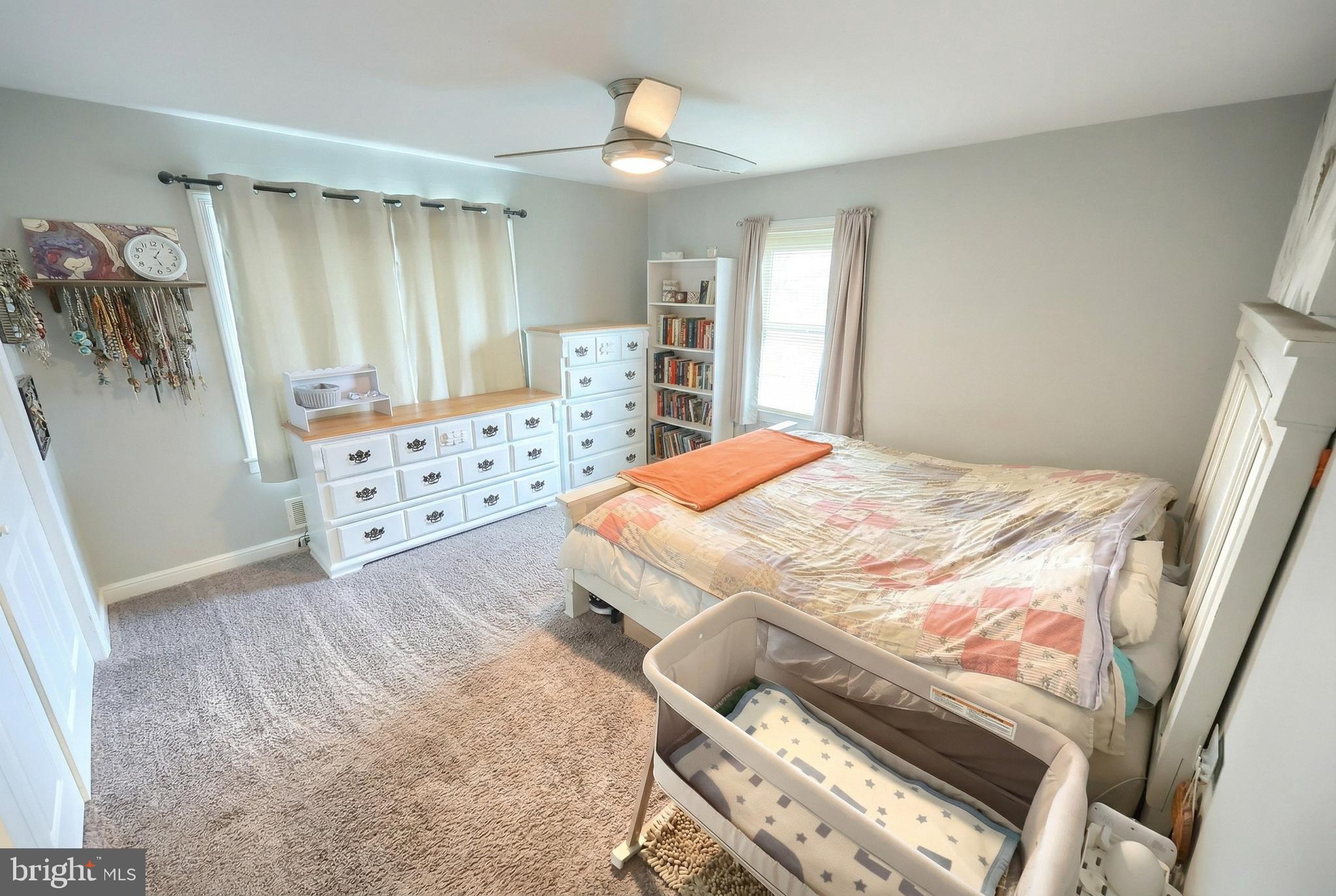 WINDSOR - Residential