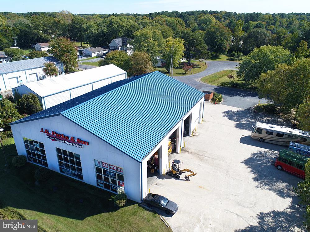 GRASONVILLE - Commercial Sale