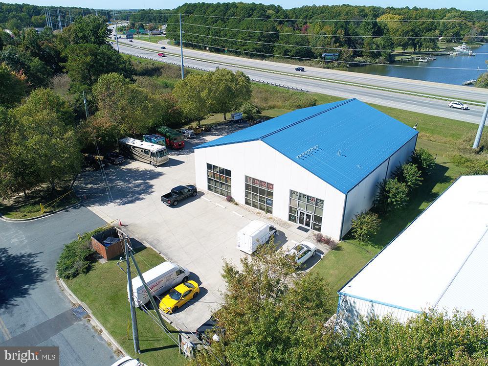 GRASONVILLE - Commercial Sale