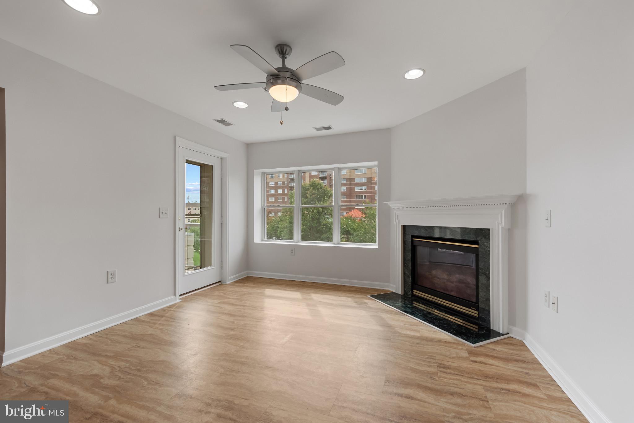 MAYS CHAPEL NORTH - Residential