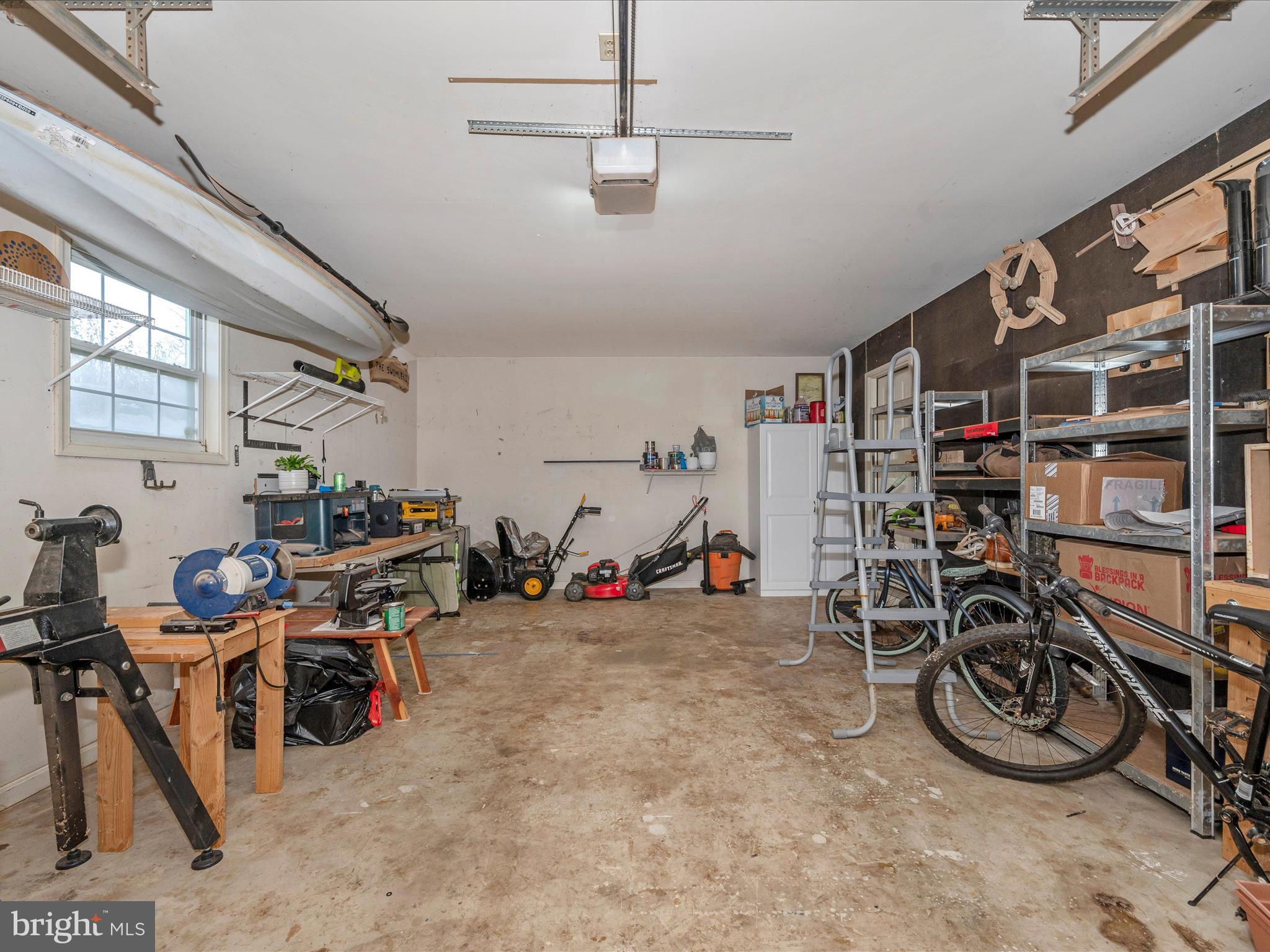 STERLING OAKS - Residential