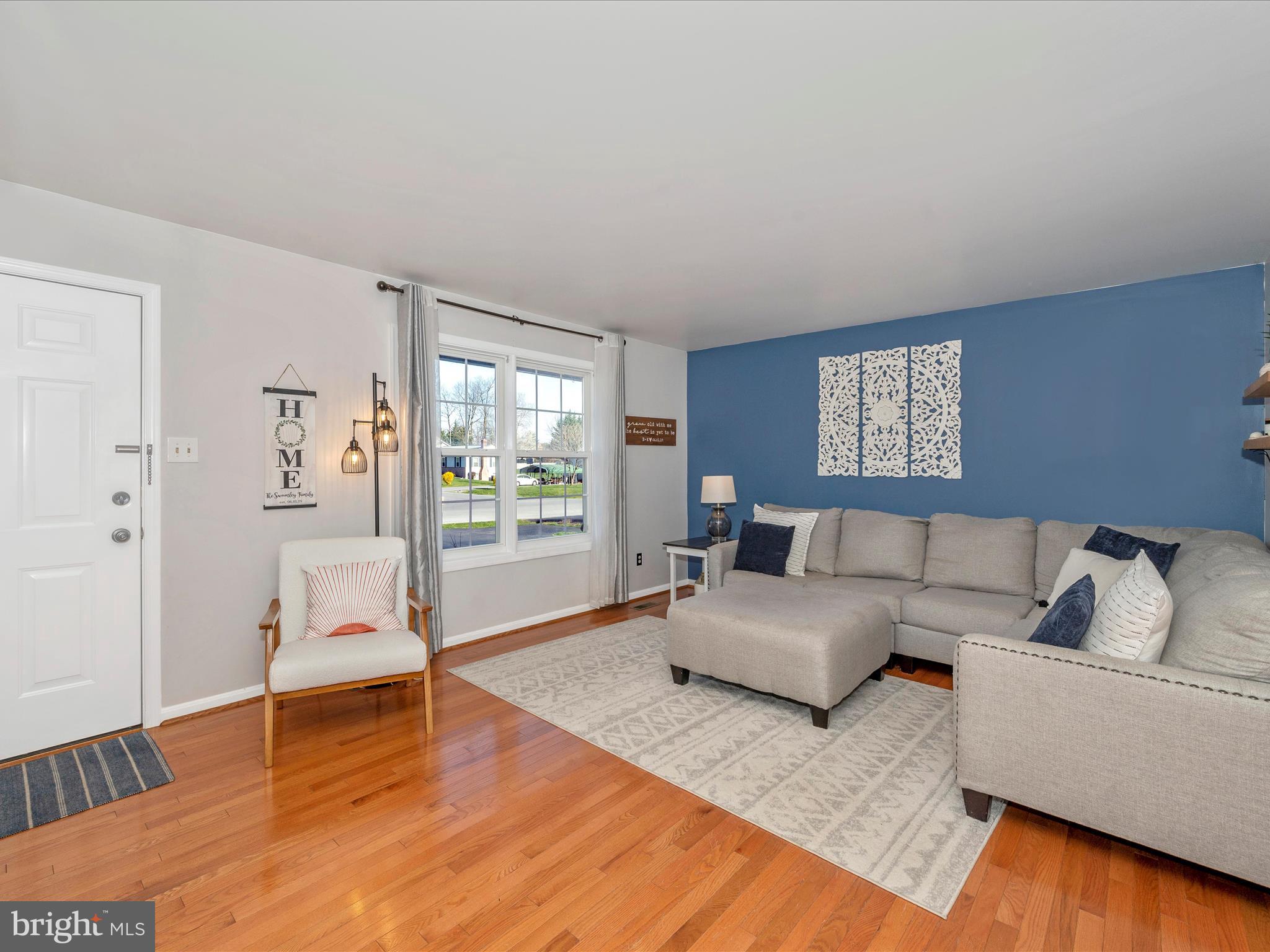 STERLING OAKS - Residential