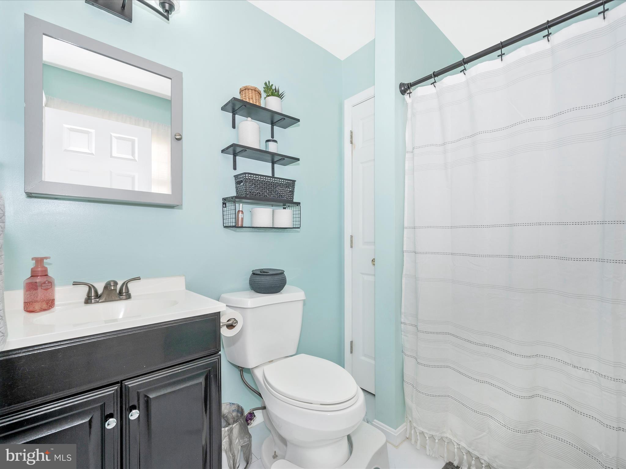 STERLING OAKS - Residential