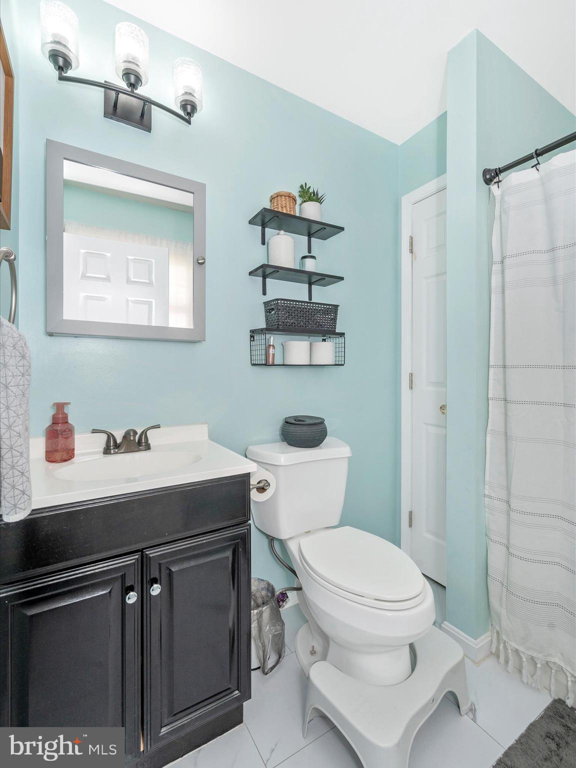 STERLING OAKS - Residential