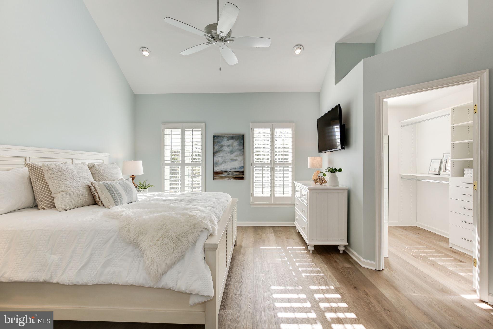 LAKELANDS - Residential