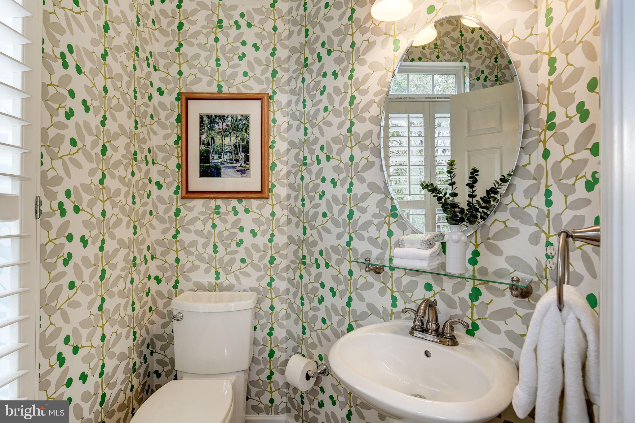 LAKELANDS - Residential