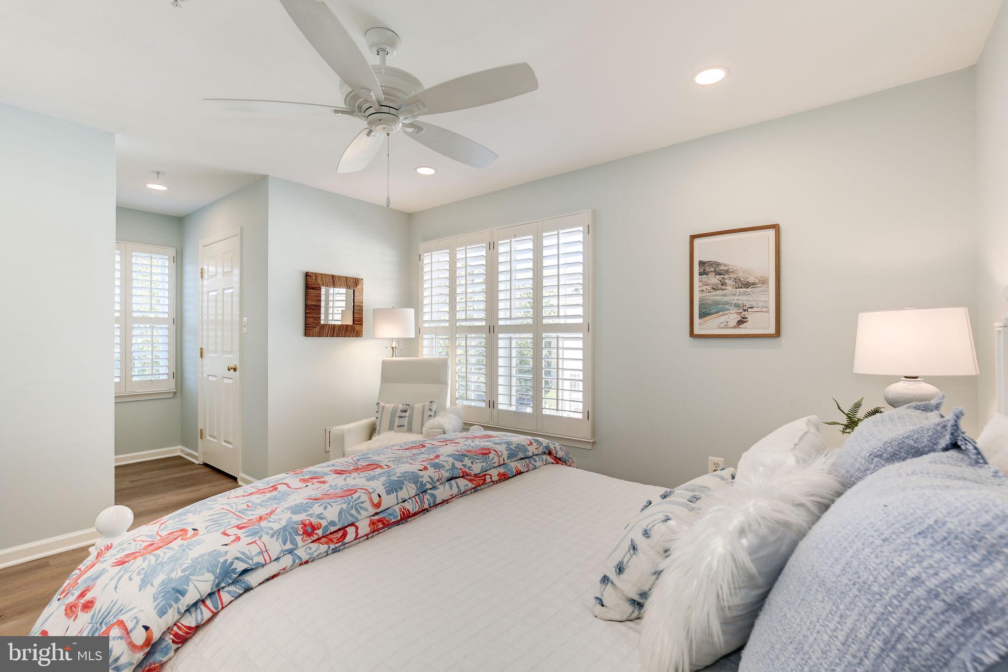 LAKELANDS - Residential