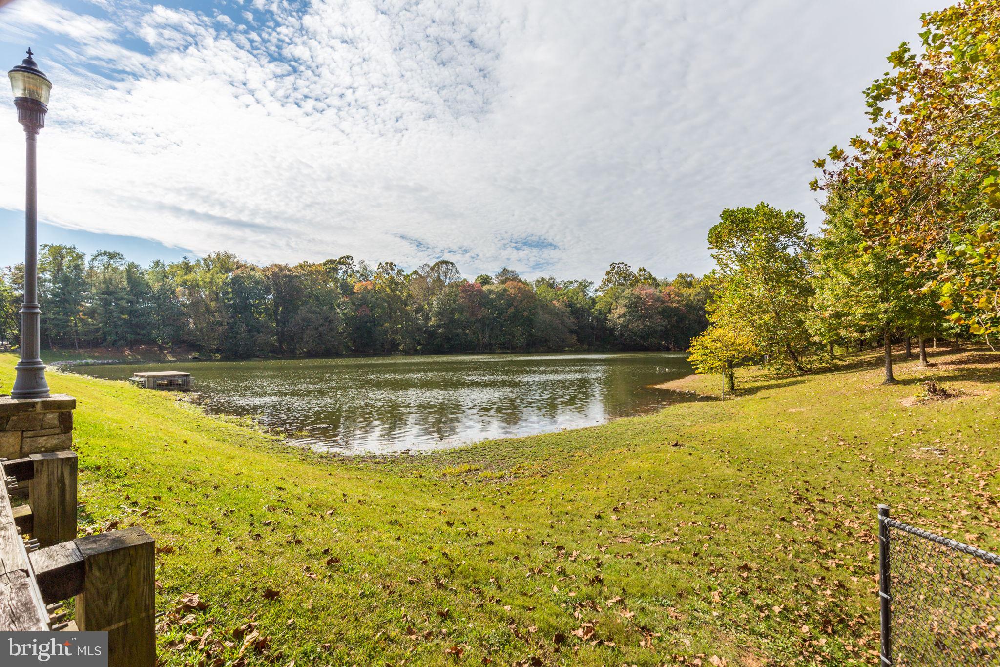 LAKELANDS - Residential