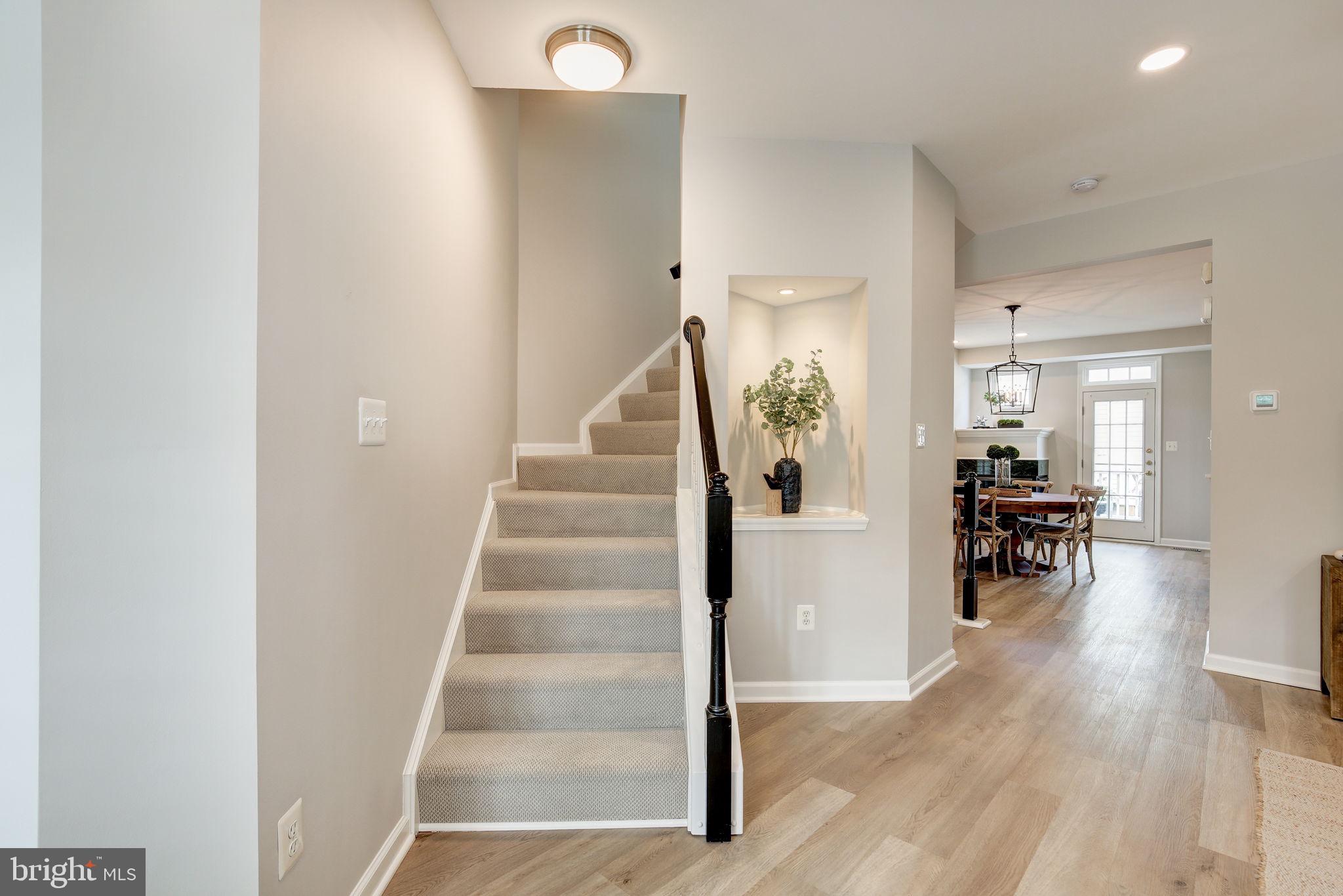 LAKELANDS - Residential