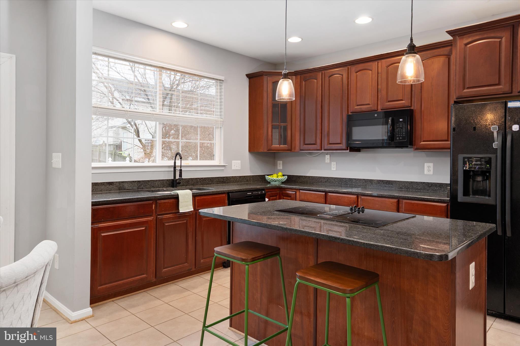 NORTH BROOK - Residential