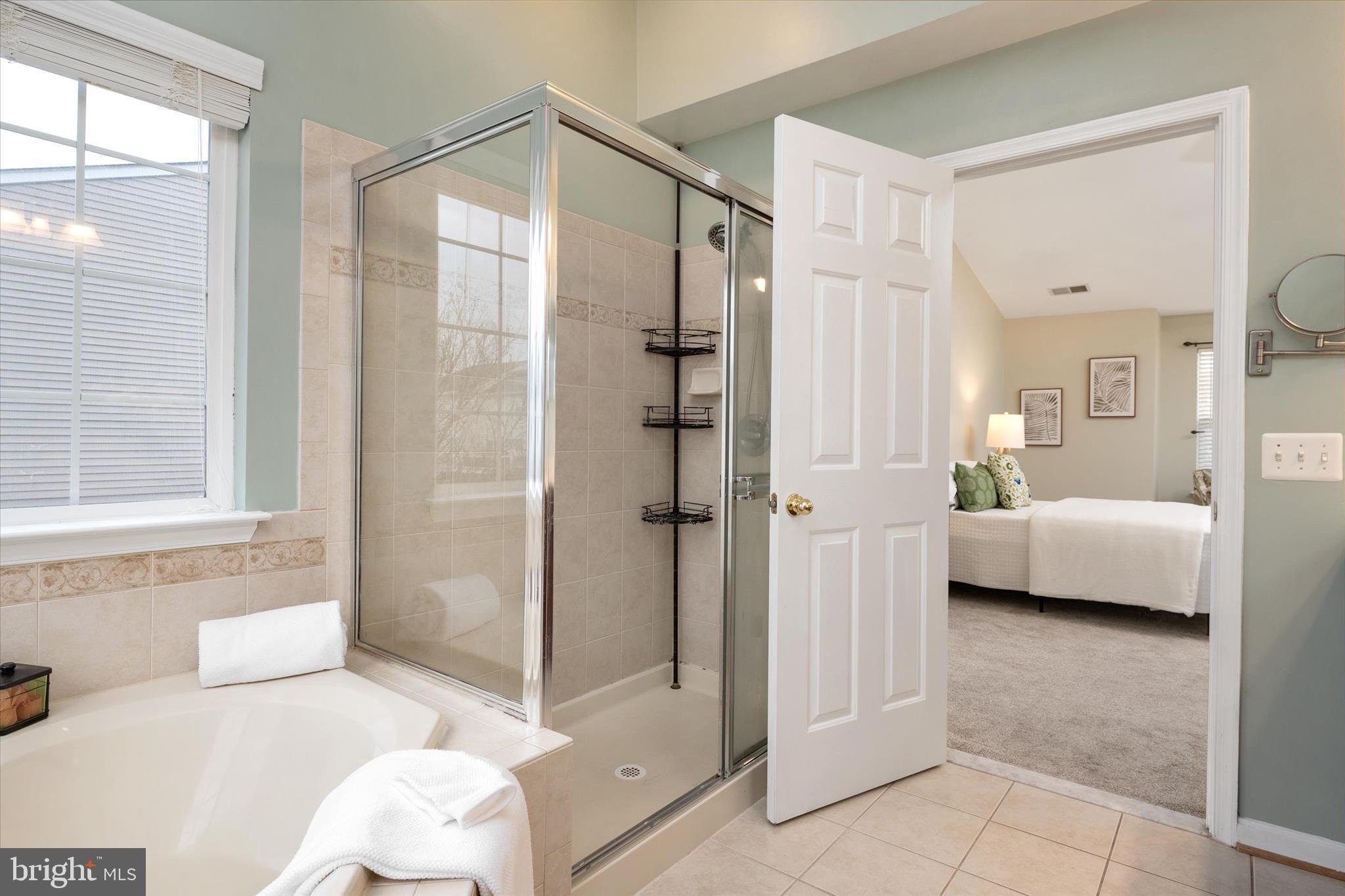 NORTH BROOK - Residential