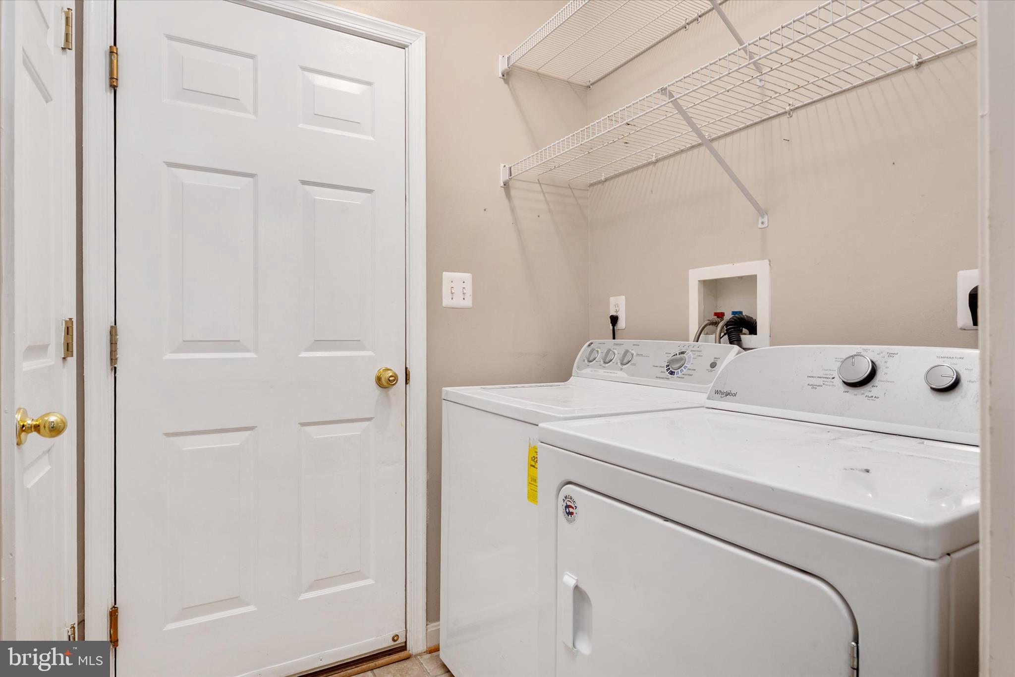 NORTH BROOK - Residential