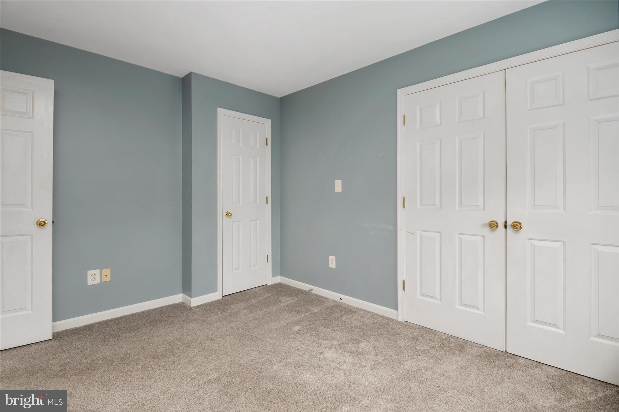 NORTH BROOK - Residential