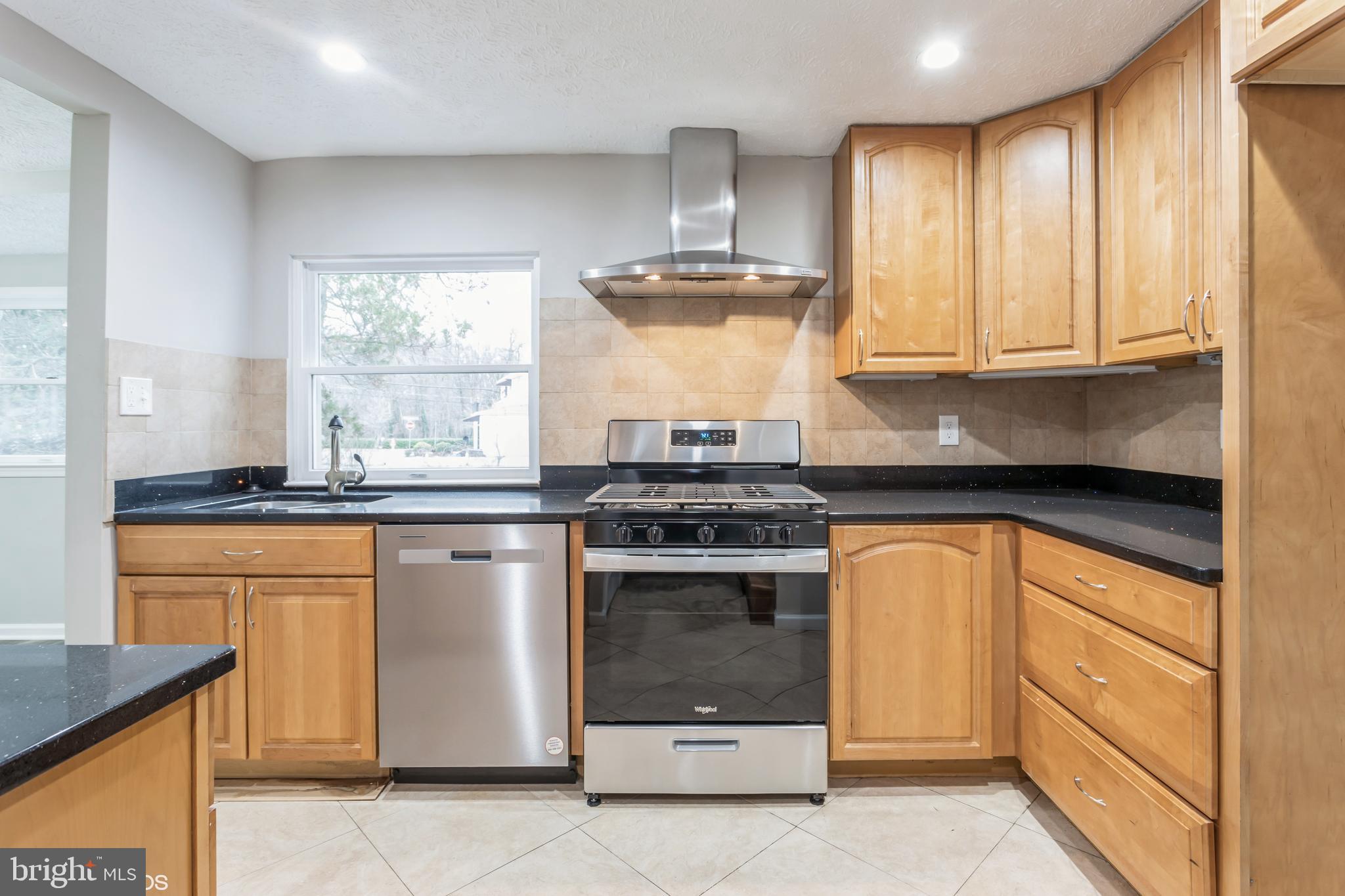 303 HARLEM LANE
