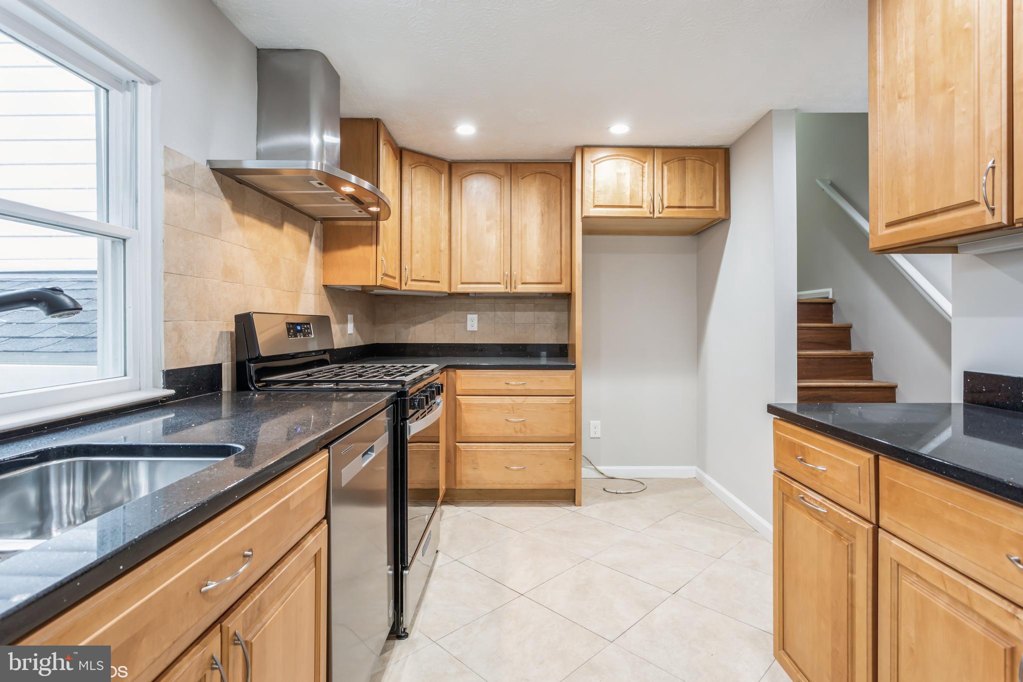 303 HARLEM LANE