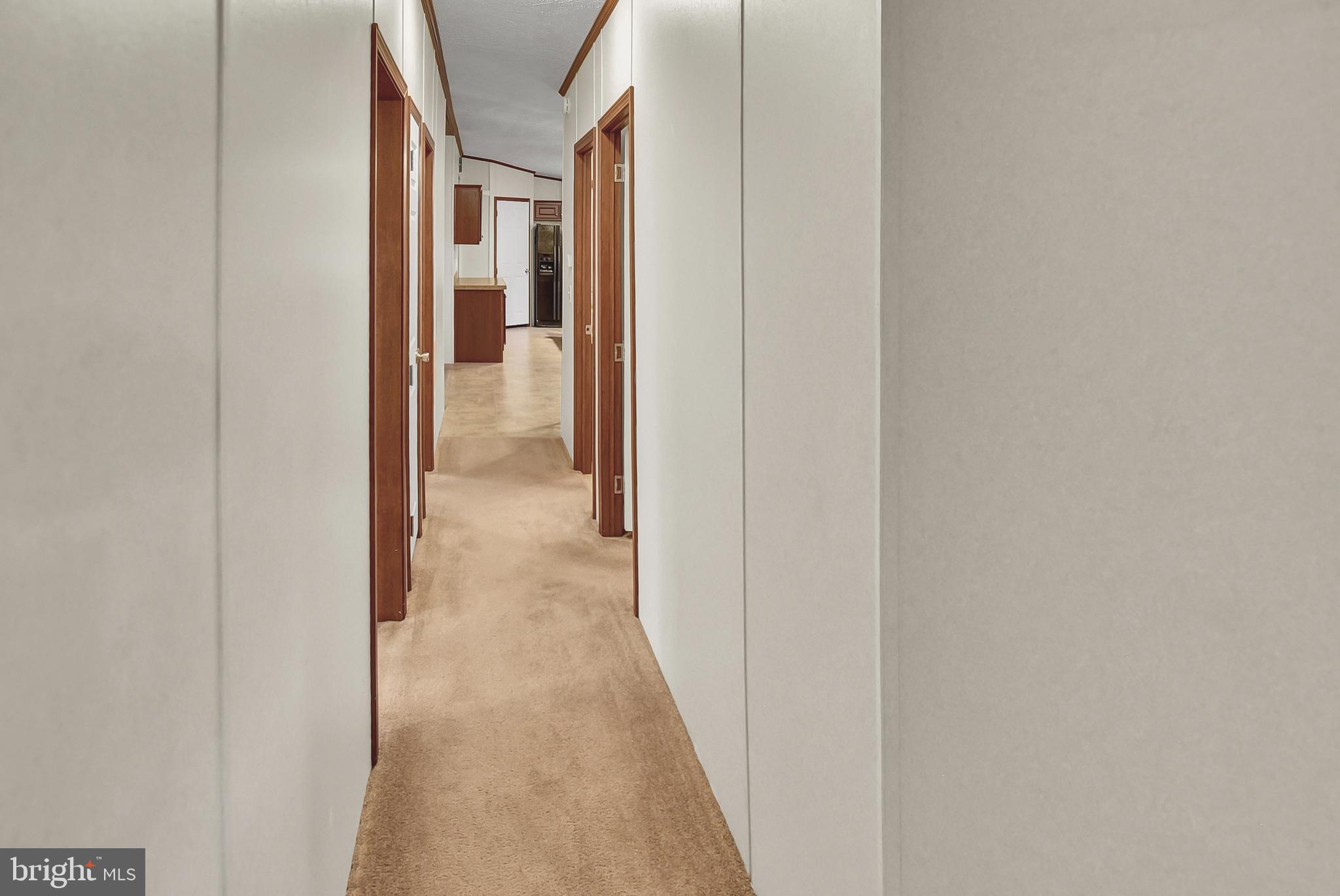 LYONS CREEK MOBILE ESTATES - Residential