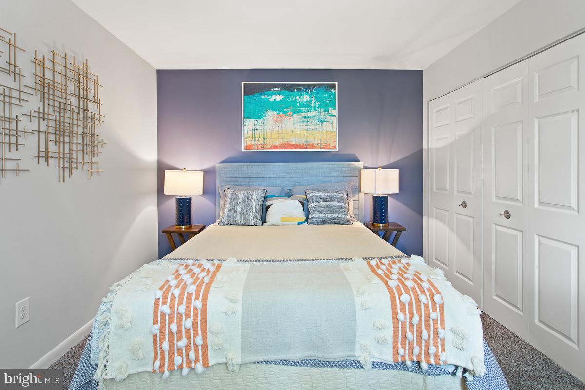 KINGS WOODS - Residential Lease