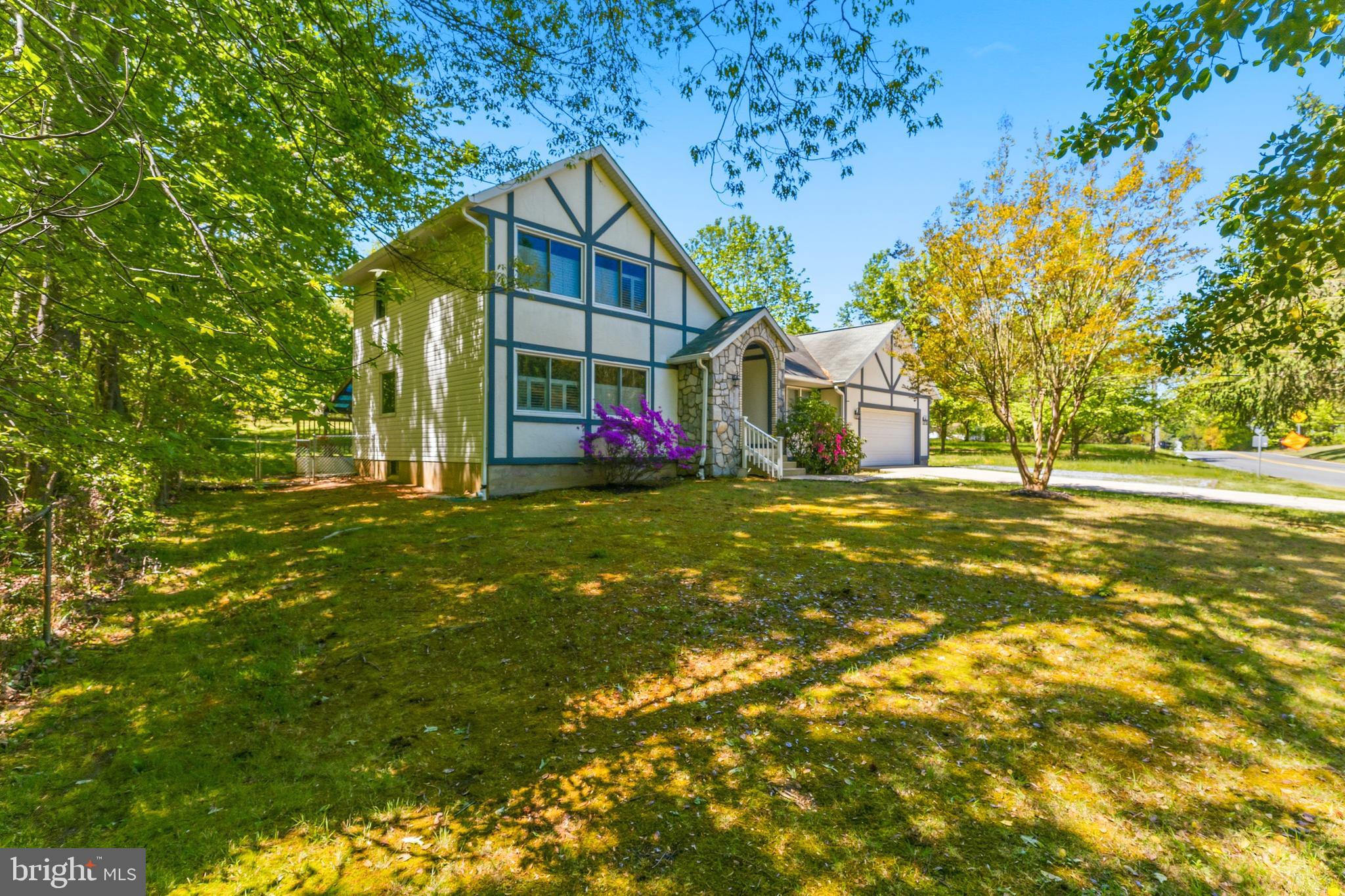 OYSTER HARBOR - Residential