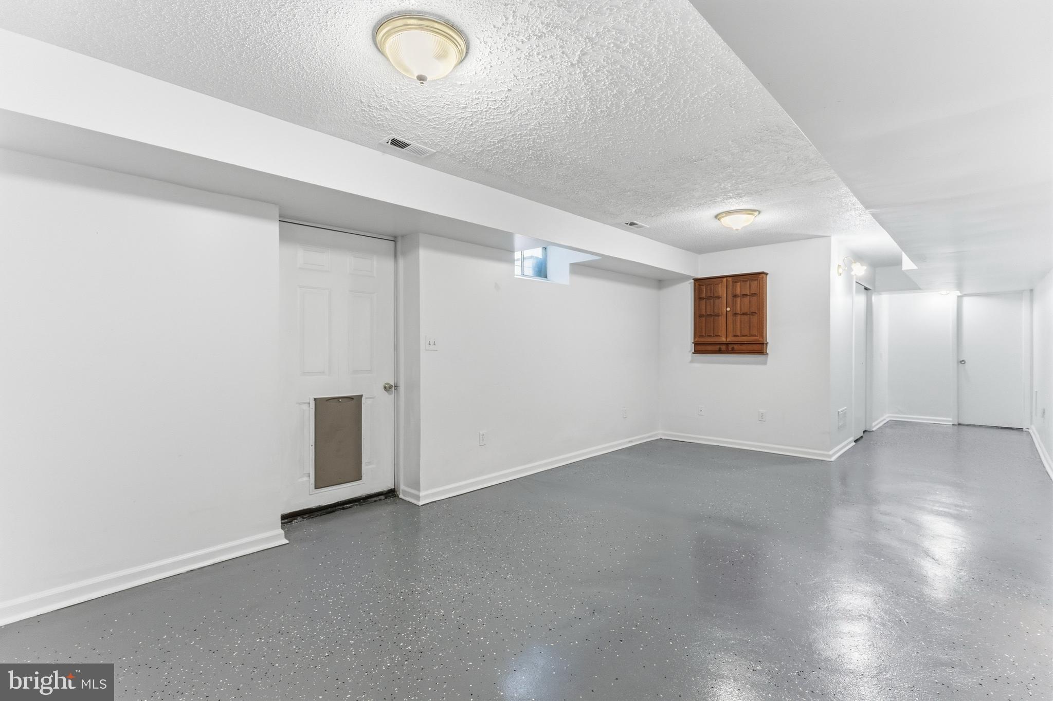 OYSTER HARBOR - Residential