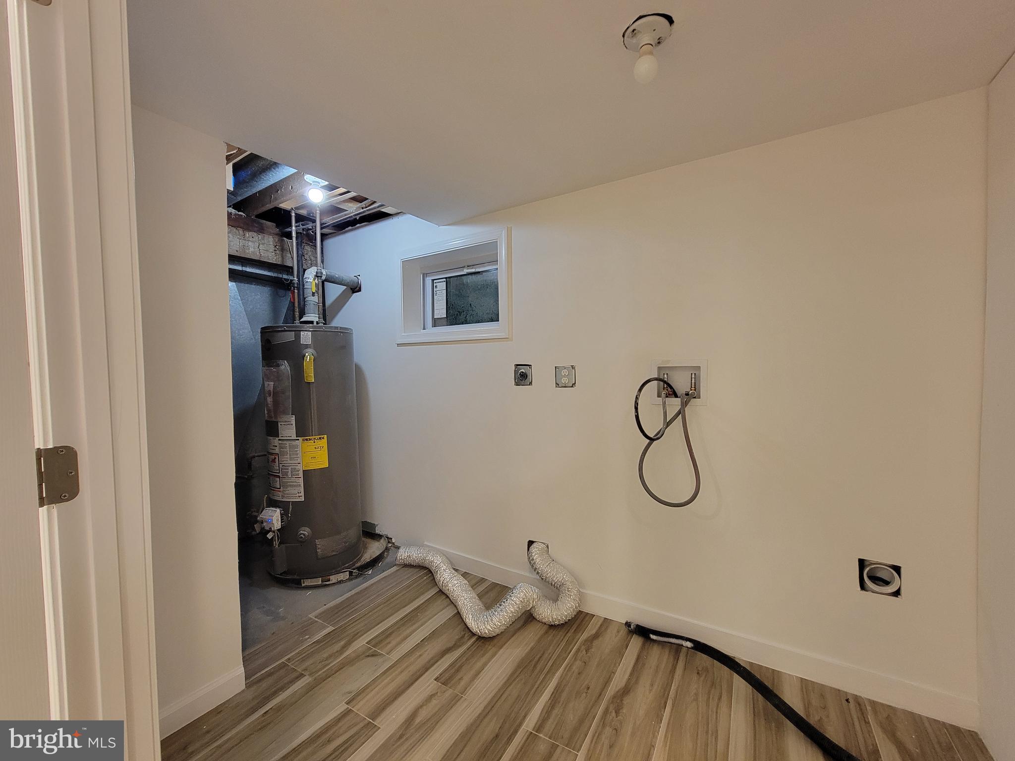 CARMODY HILLS - Residential