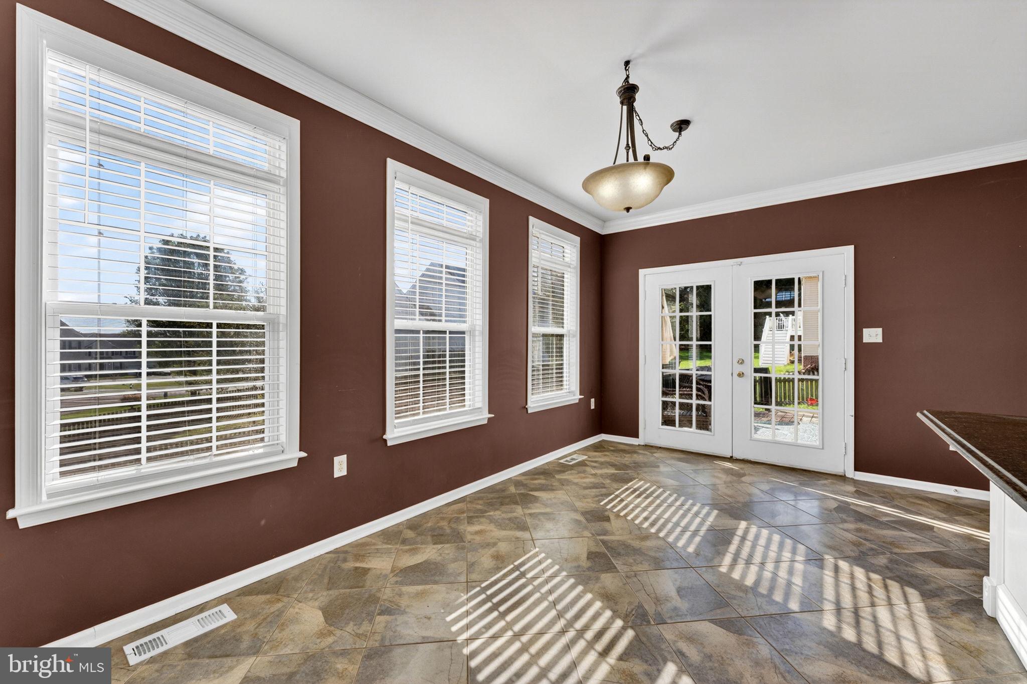 LOCUST HILL - Residential