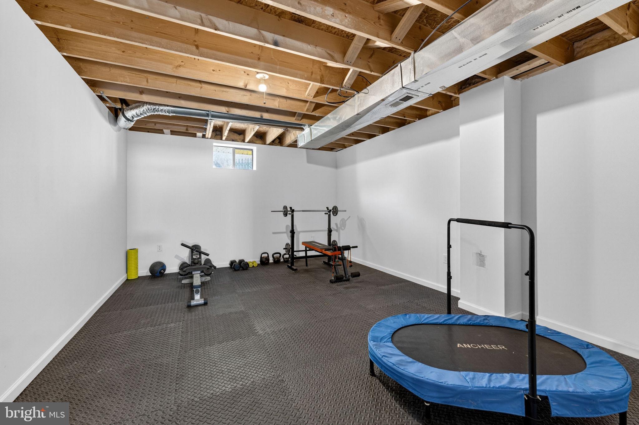 LOCUST HILL - Residential