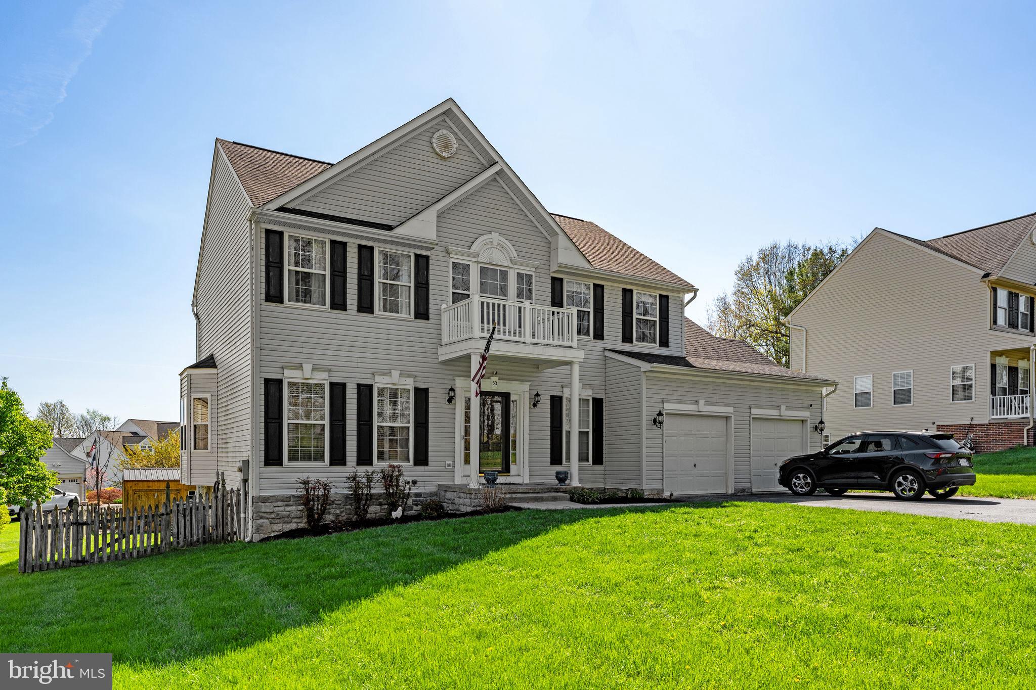 LOCUST HILL - Residential