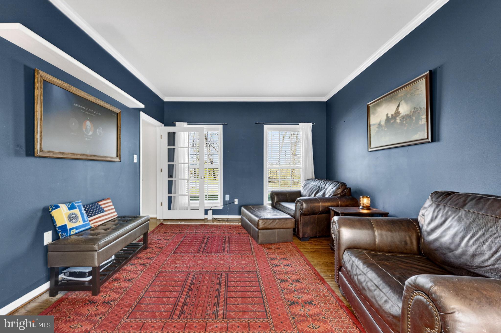 LOCUST HILL - Residential