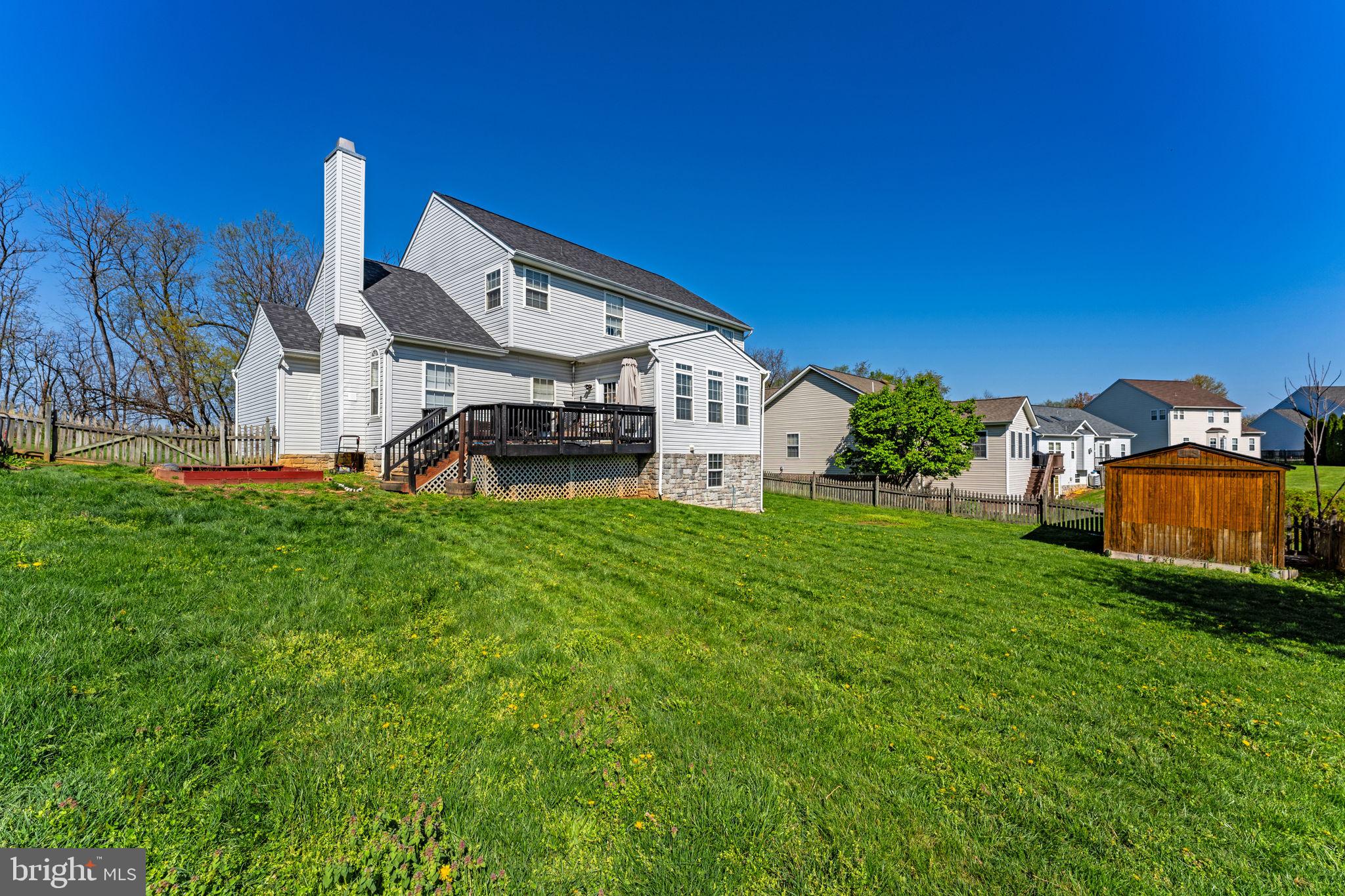 LOCUST HILL - Residential