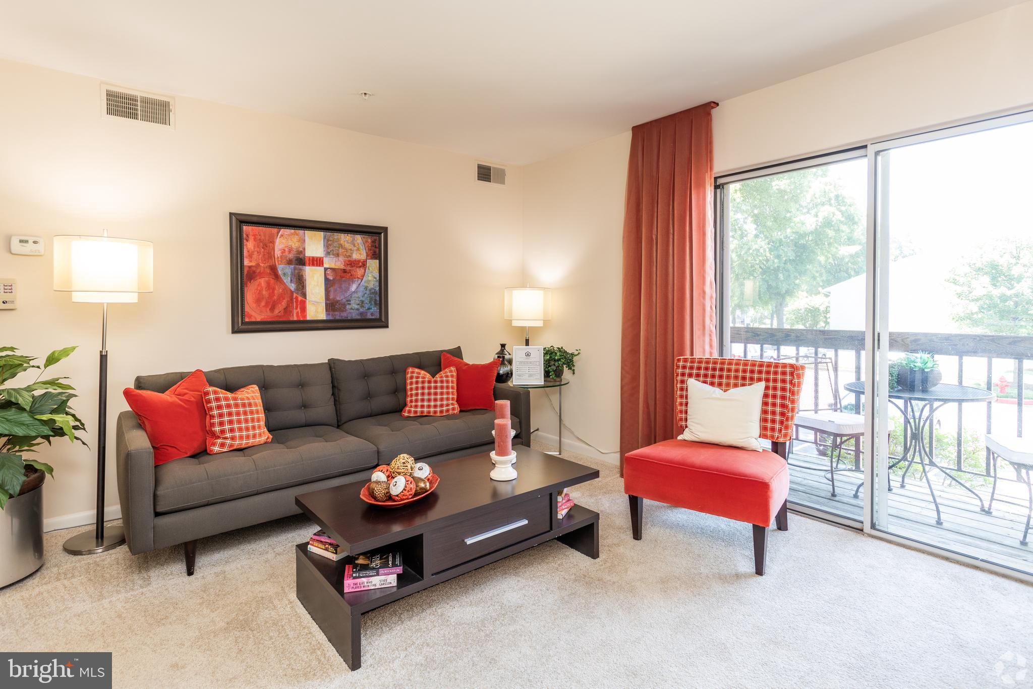 EMERALD WOODS APARTMENTS - Residential Lease