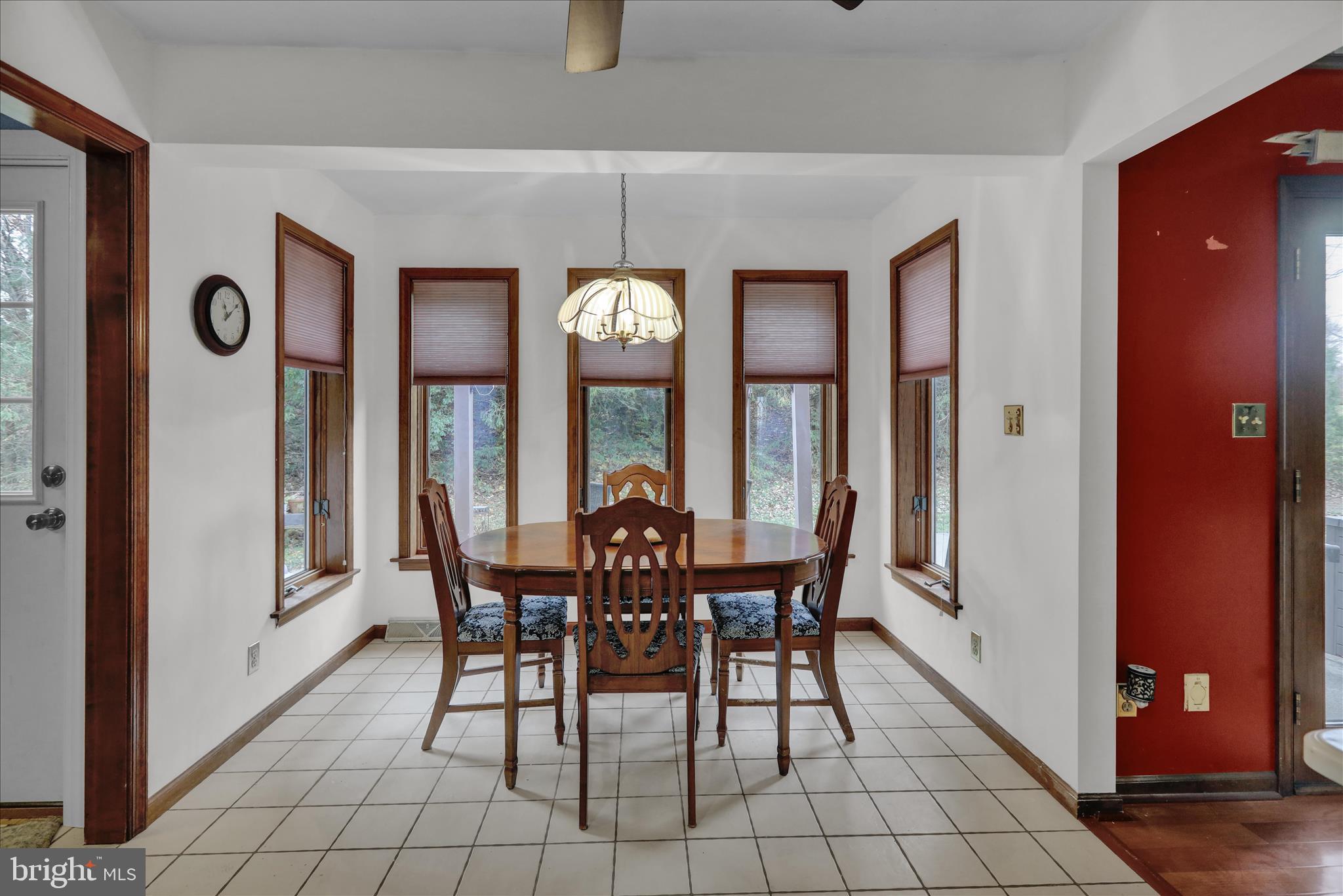 NORTH HILL ESTATES - Residential