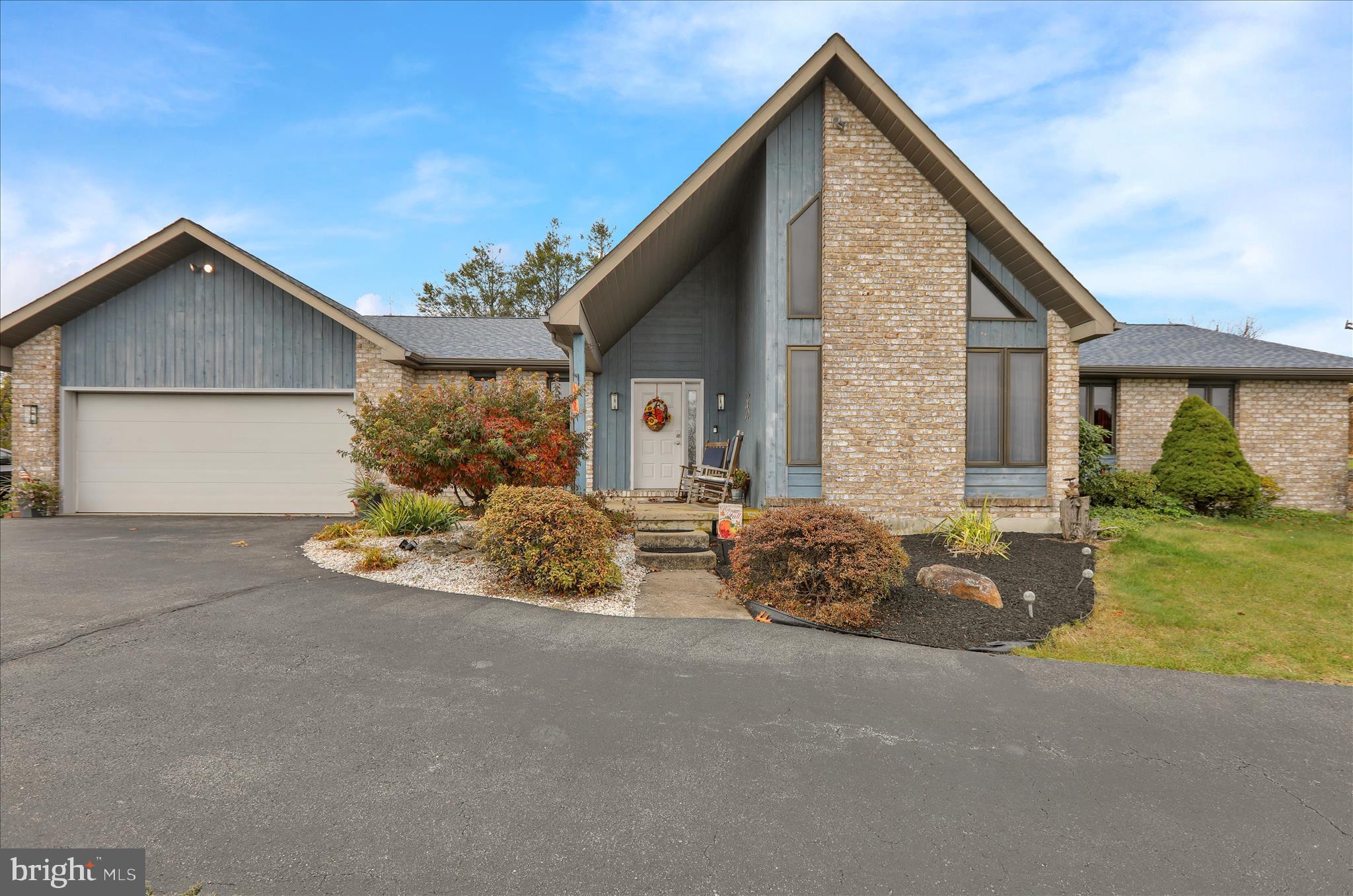 NORTH HILL ESTATES - Residential