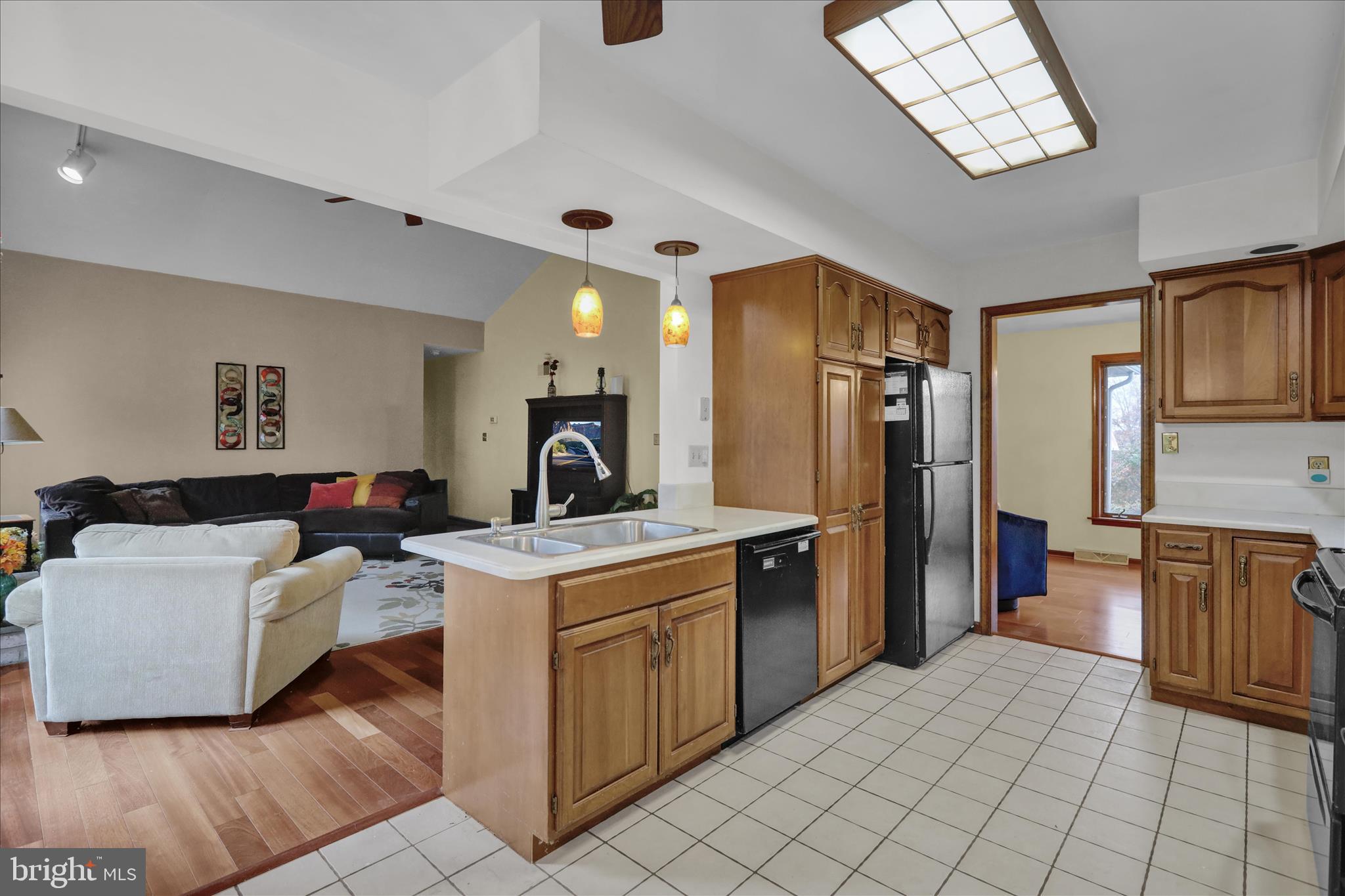 NORTH HILL ESTATES - Residential