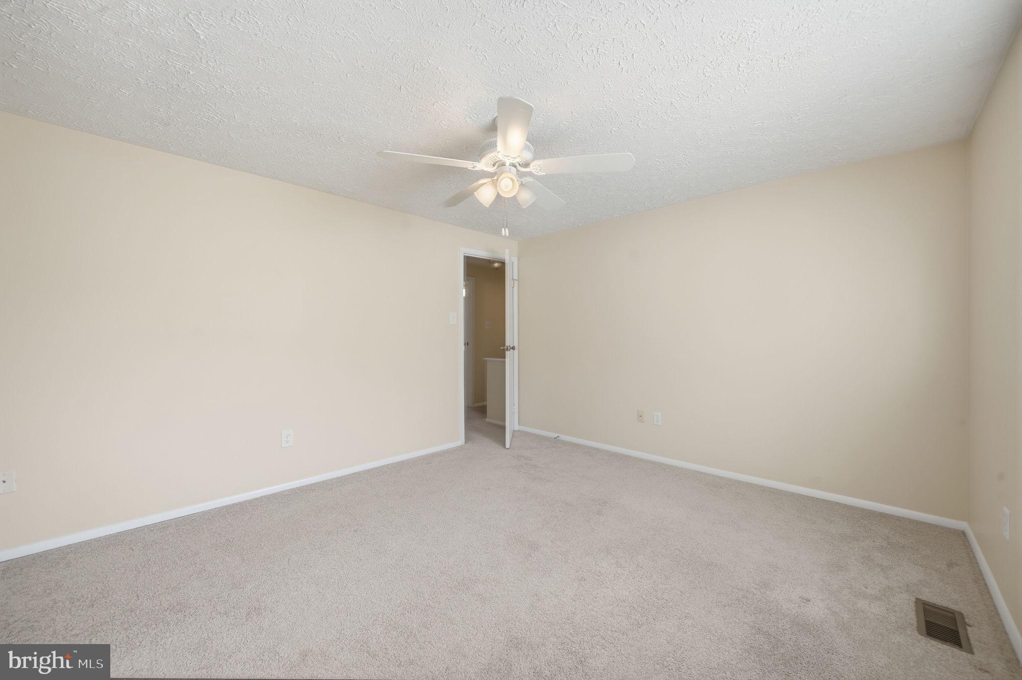 NEWINGTON FOREST - Residential