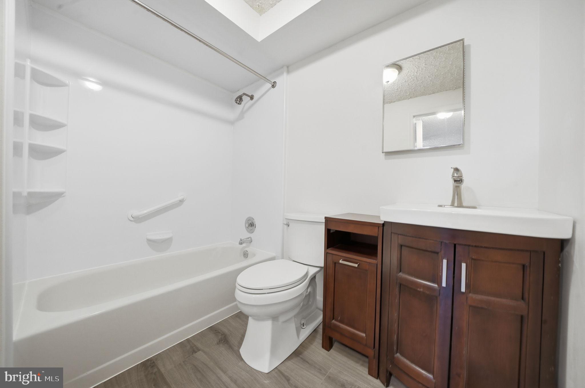 NEWINGTON FOREST - Residential