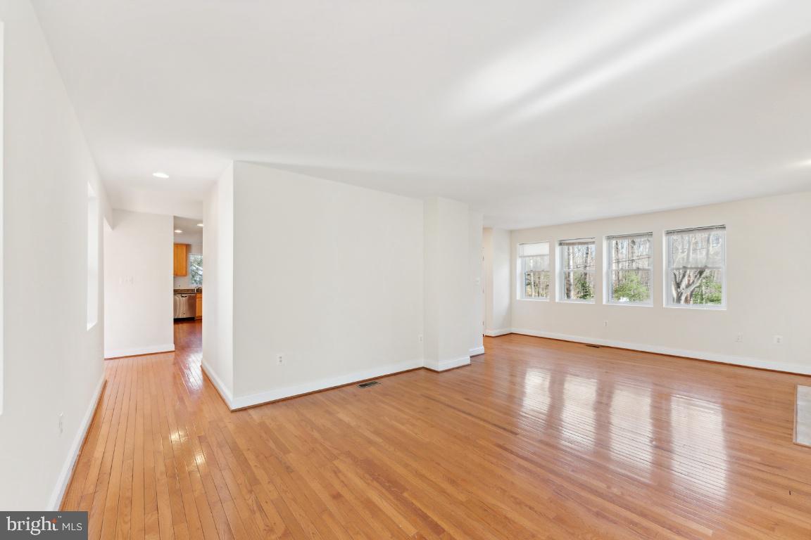 SPRINGBROOK FOREST - Residential