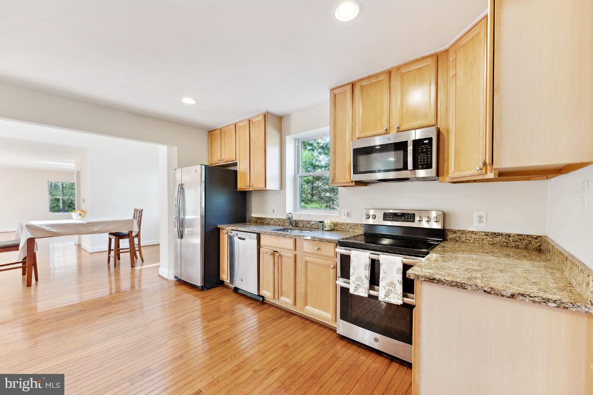 SPRINGBROOK FOREST - Residential