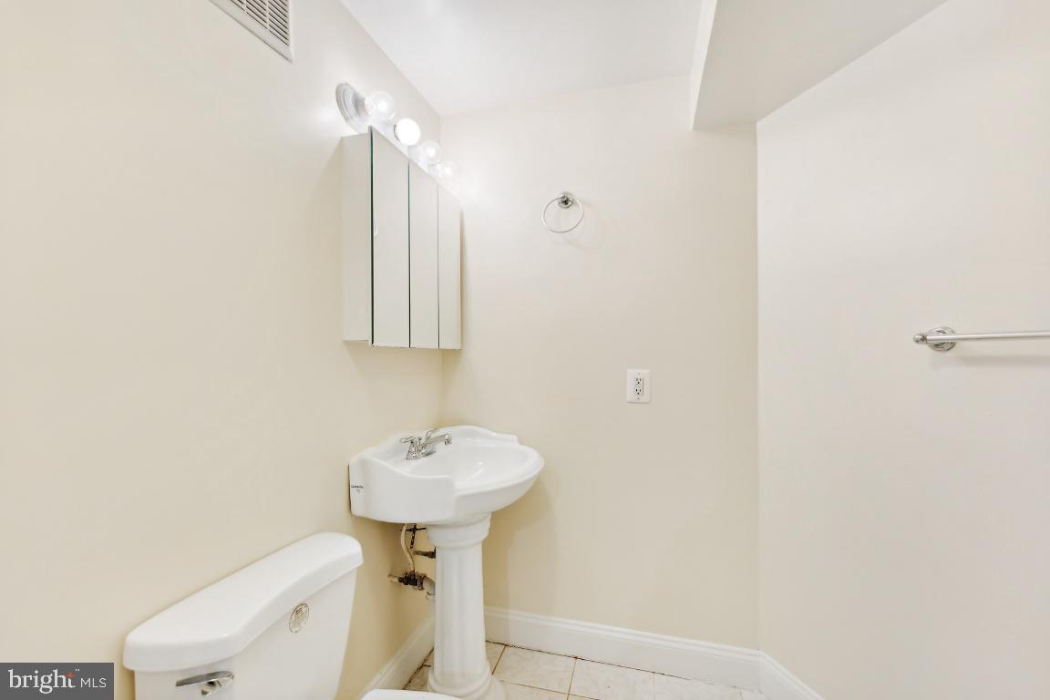 SPRINGBROOK FOREST - Residential