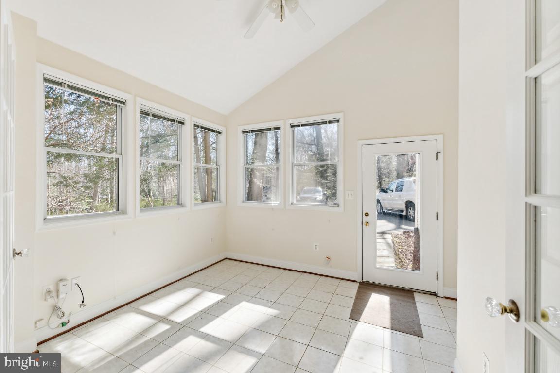 SPRINGBROOK FOREST - Residential