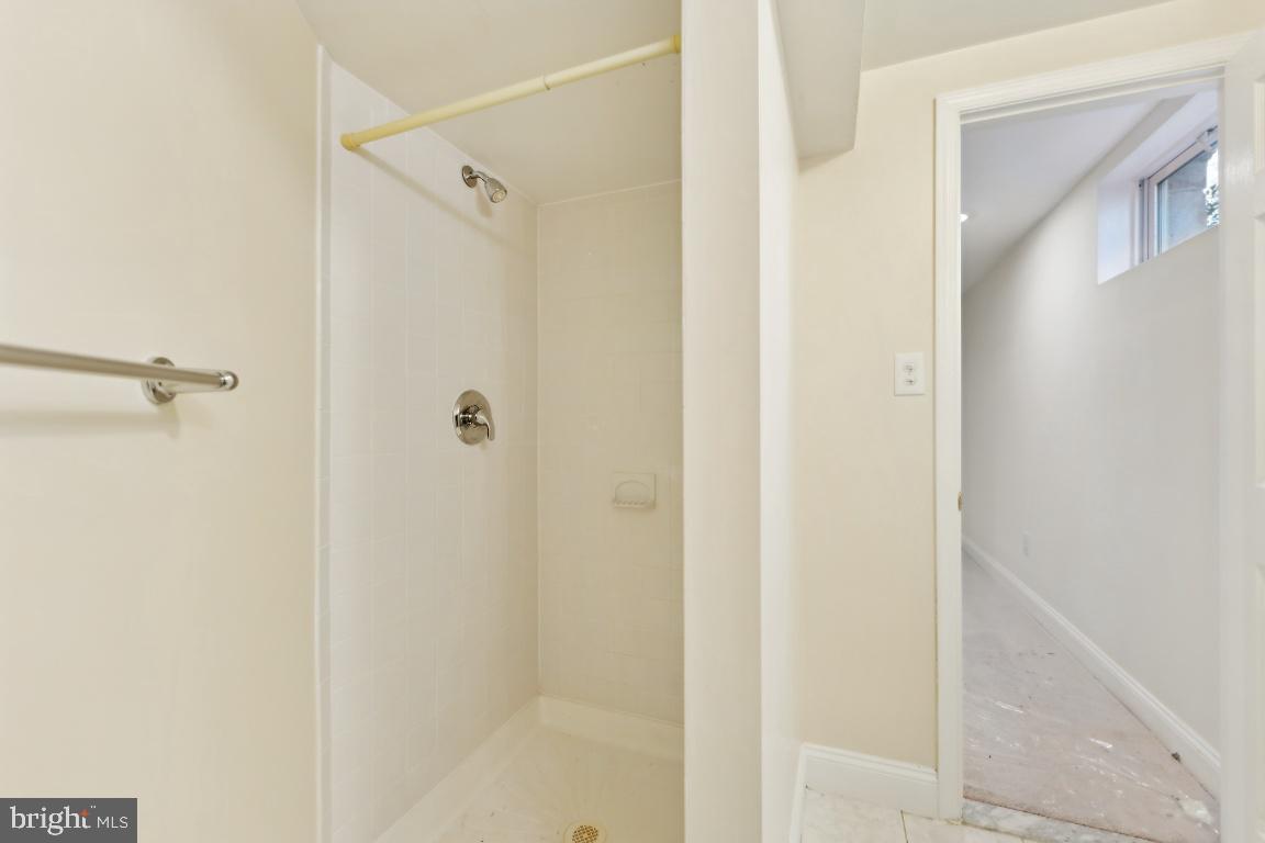 SPRINGBROOK FOREST - Residential