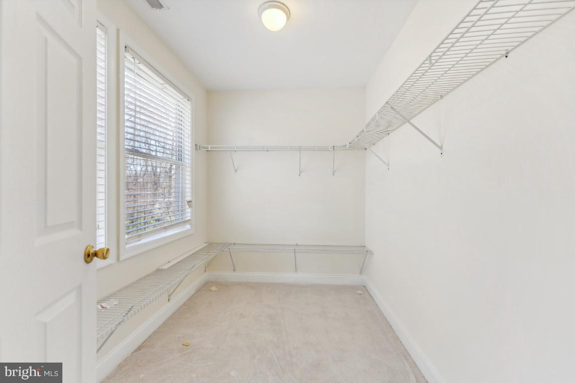 SPRINGBROOK FOREST - Residential