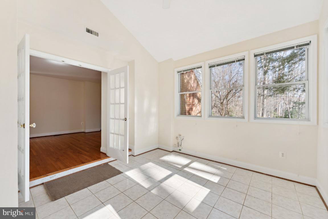 SPRINGBROOK FOREST - Residential