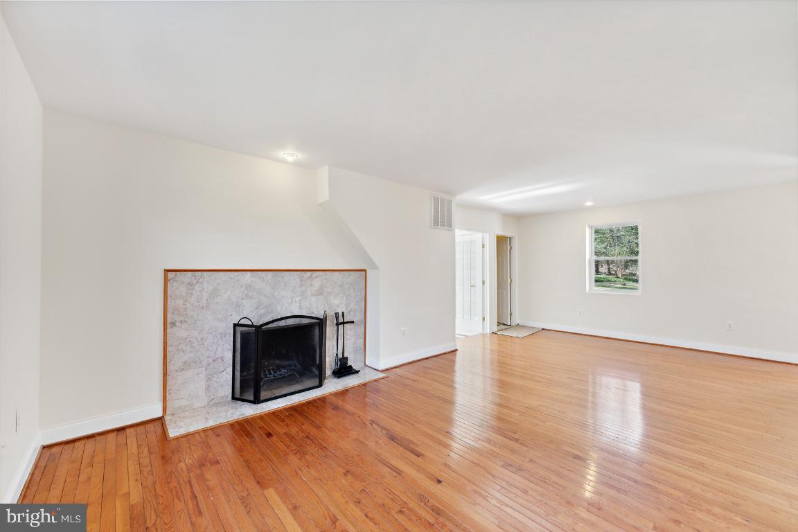 SPRINGBROOK FOREST - Residential