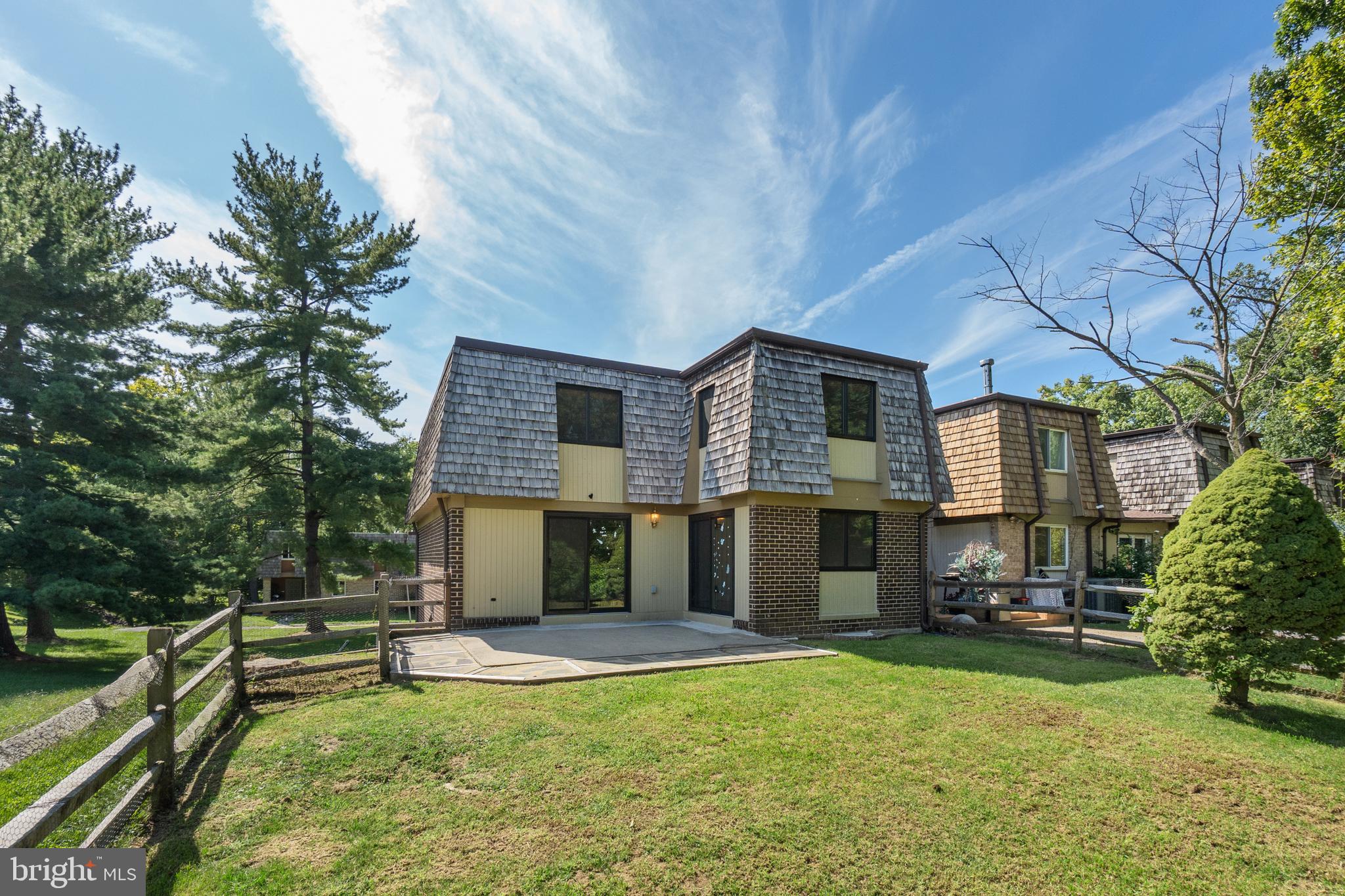 STEDWICK TOWNHOUSES - Residential