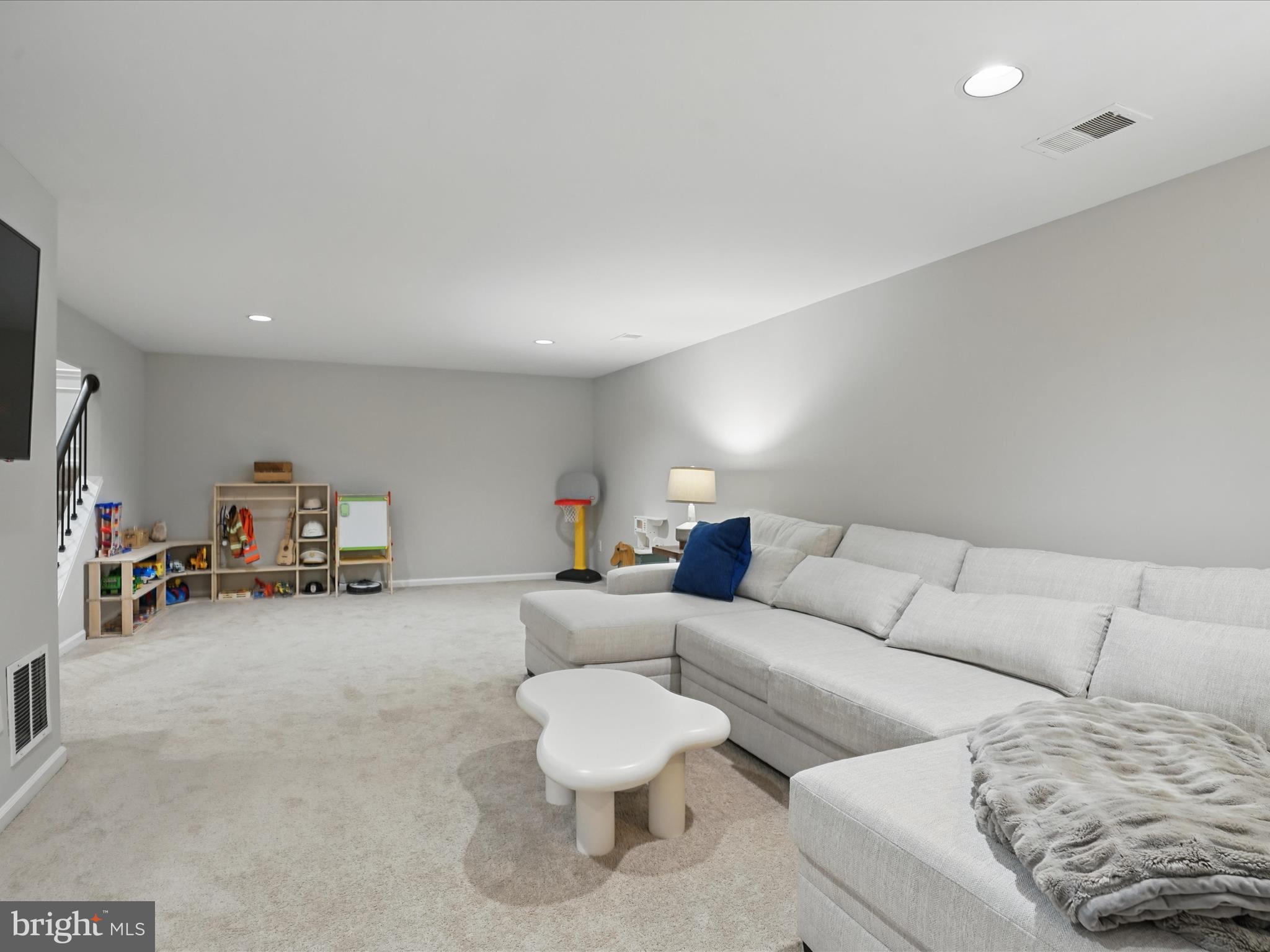 FALLSREACH - Residential