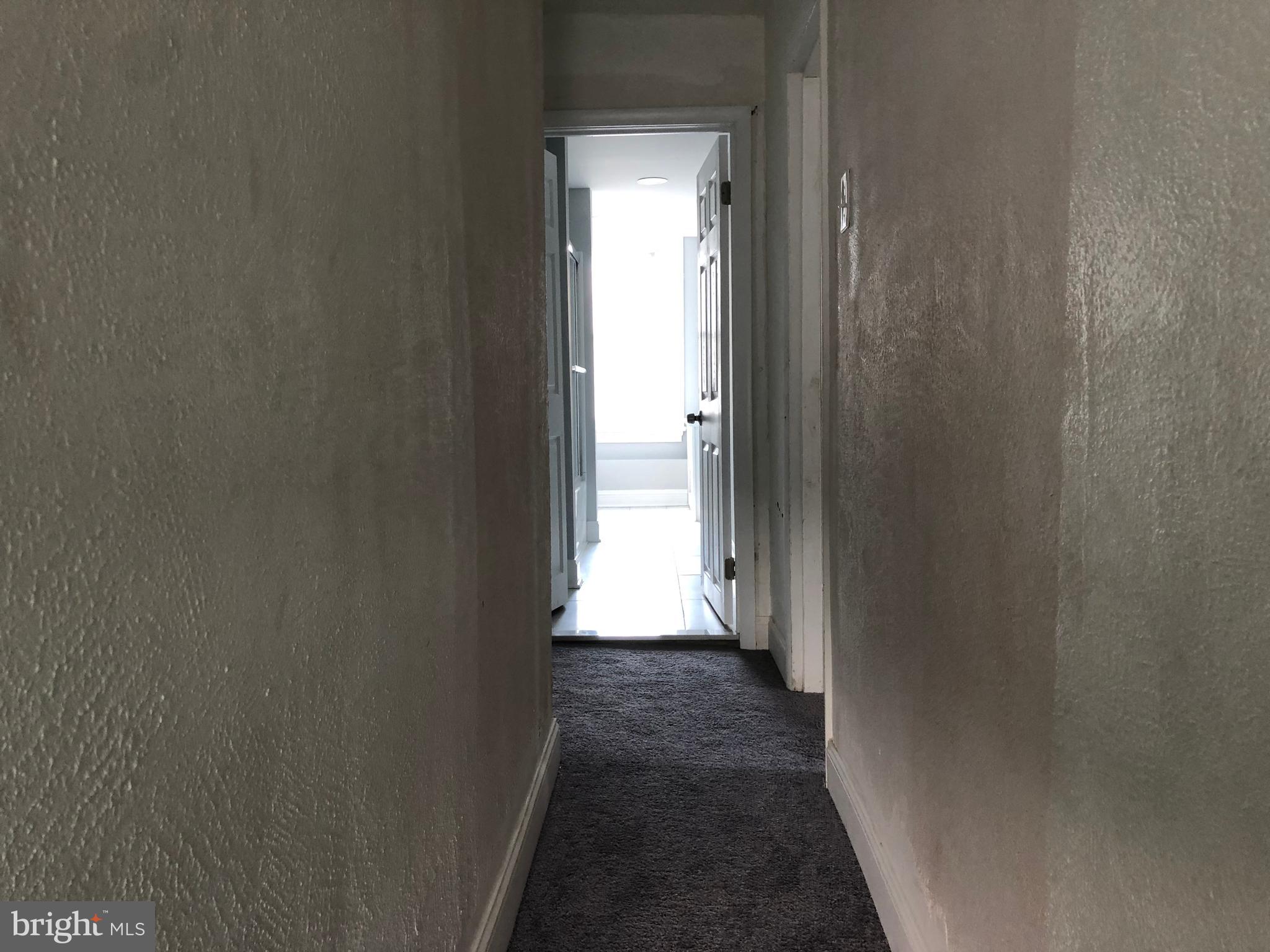 EAST FALLS - Residential Lease