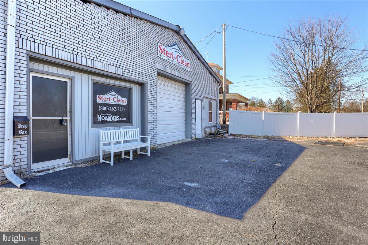 LITTLESTOWN - Commercial Sale
